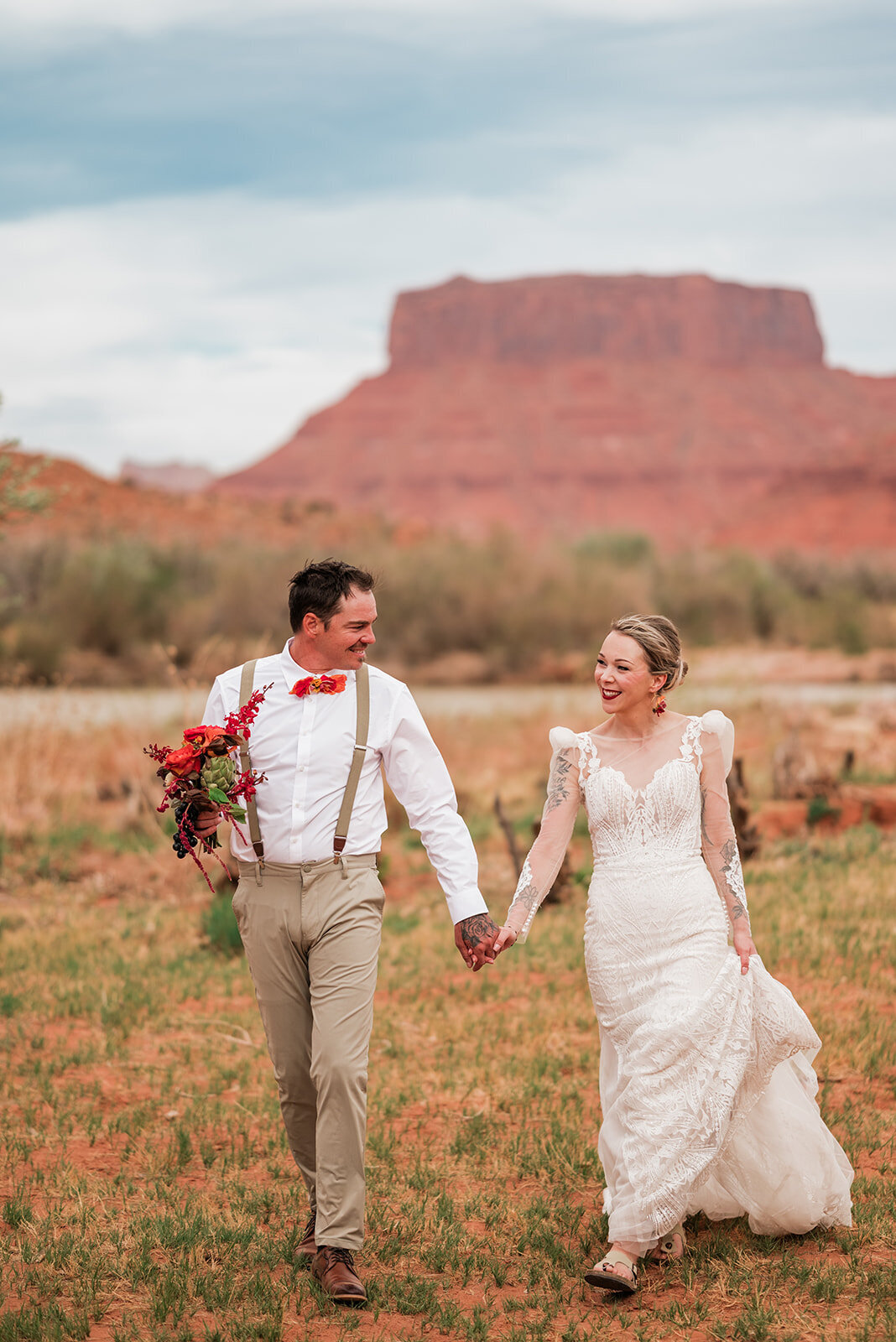 red-cliffs-lodge-moab-wedding-styled-shoot_1138_websize