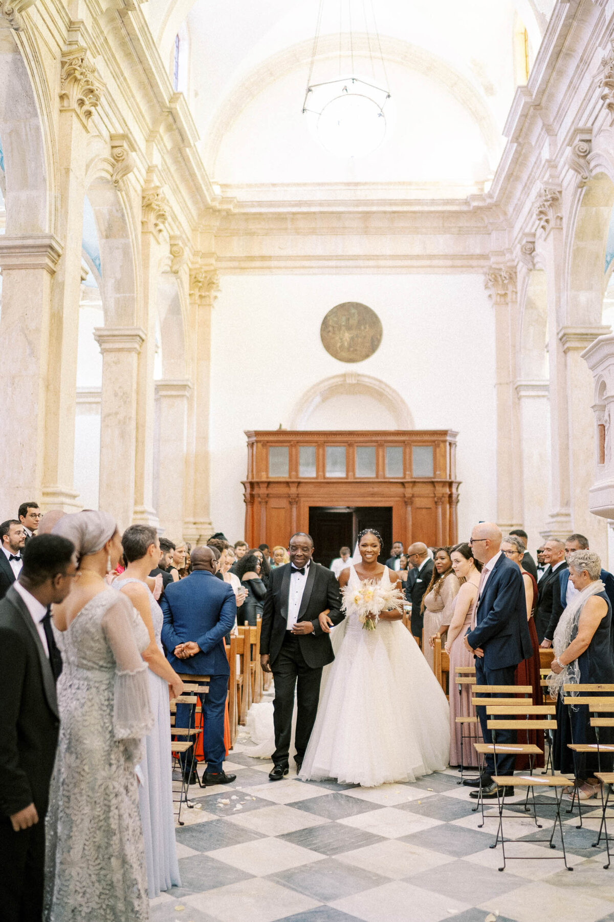 W2-Wedding-Photo-Doyinsola-and-Michael-2022-06-18-2500px-1100