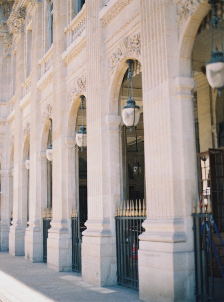 paris-luxury-wedding-photographer-ile-de-france-ritz-louvres