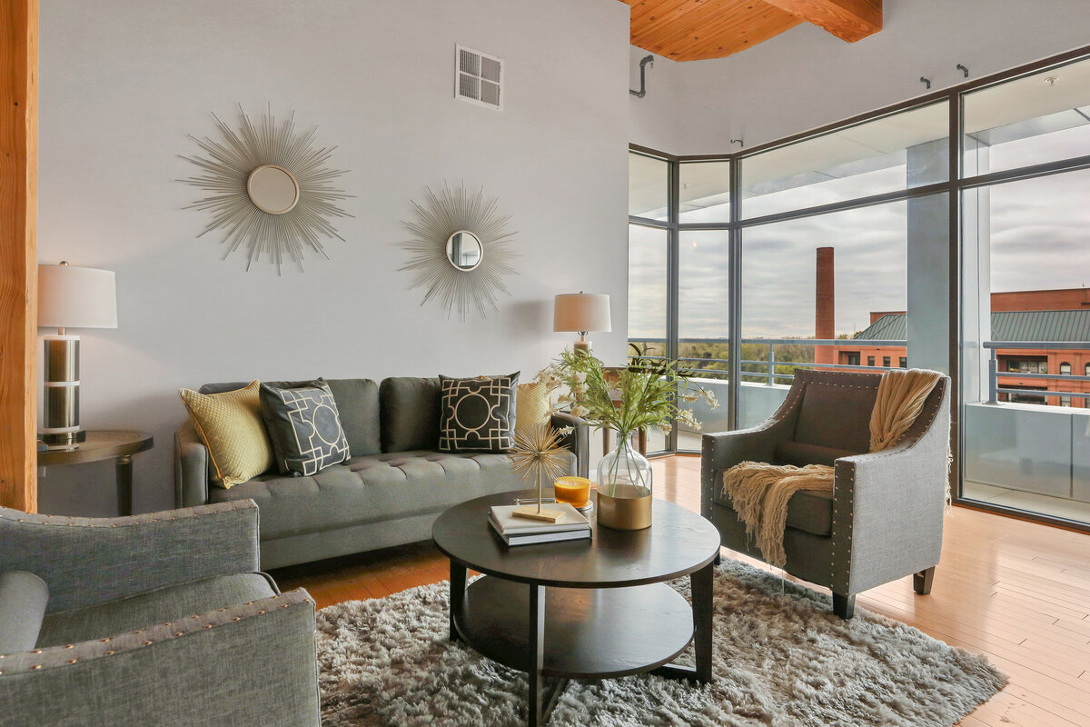 Rocketts Landing interior 4
