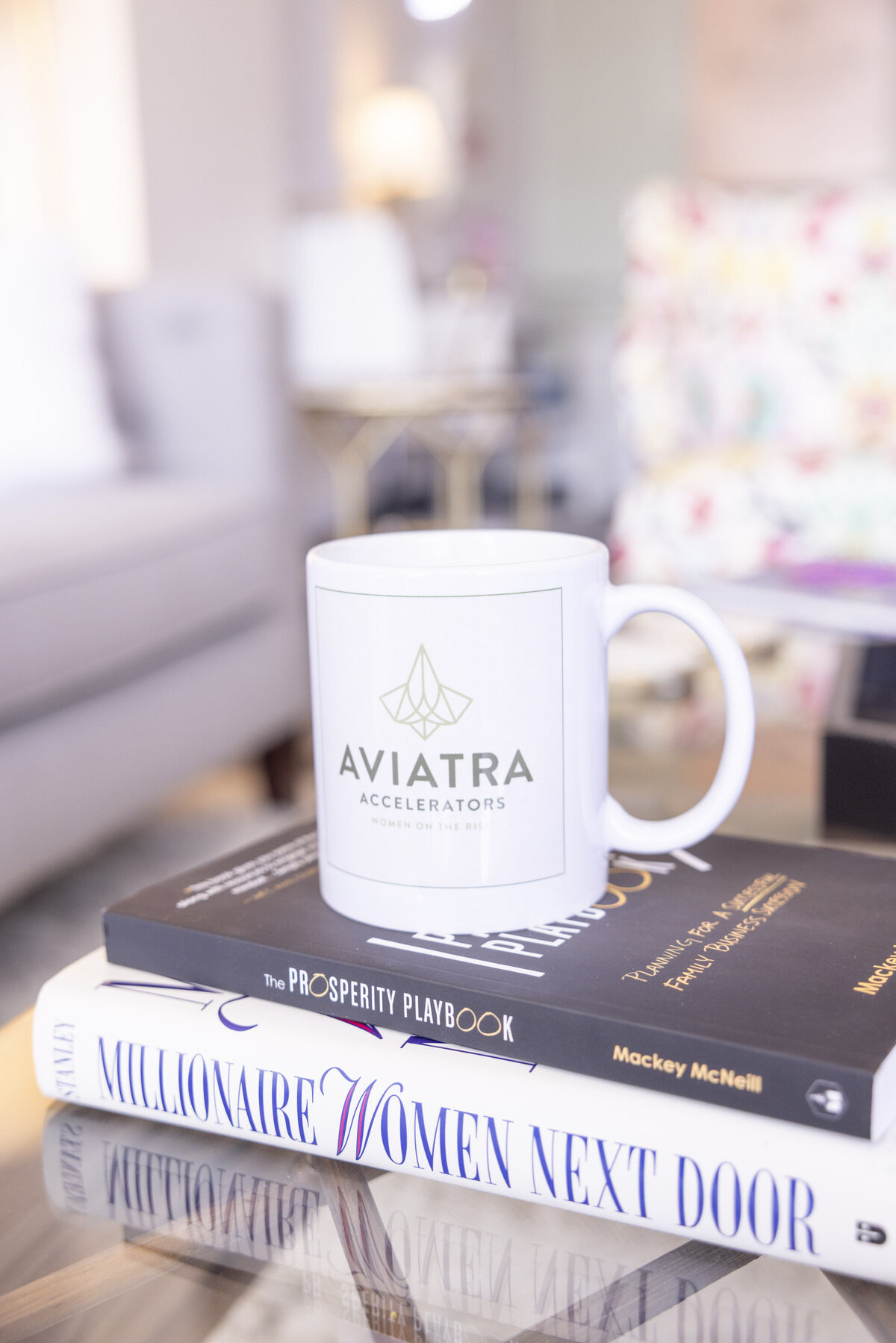 Aviatra-cincinnati-personal-brand-photos-Jennifer Blackburn-your-brand-compass-1744