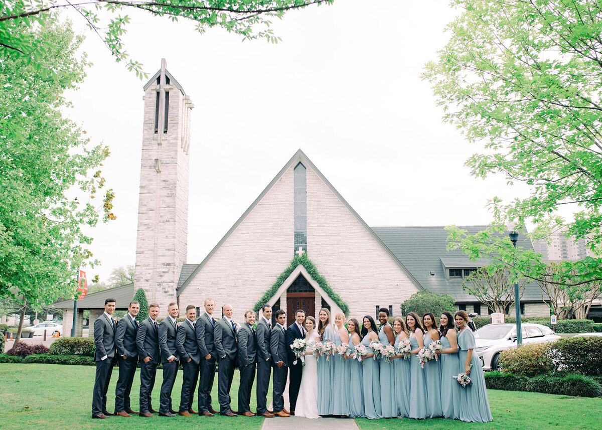bridal-party-houston-wedding-at-church