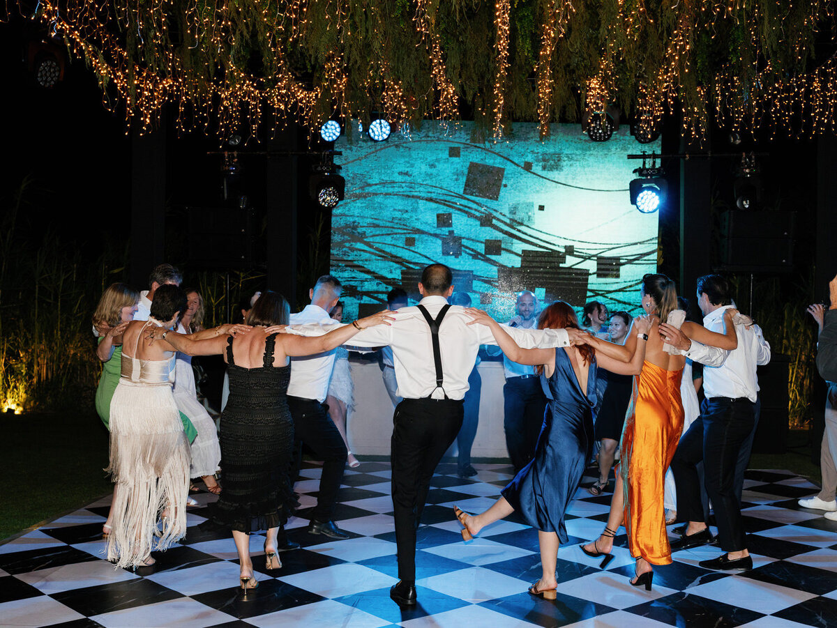 Romantic-Wedding-at-Island-Art-and-Taste–The-Residence-139