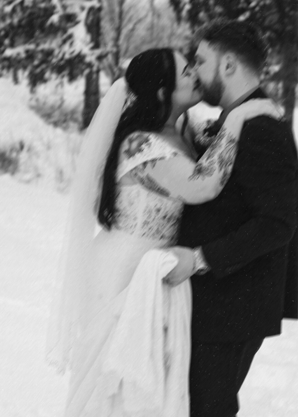 Intimate Wedding and Elopement Photographer46