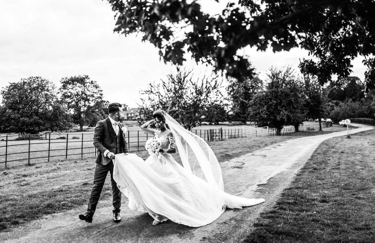Natural Wedding Photographer Kent_cpl natural jan 221