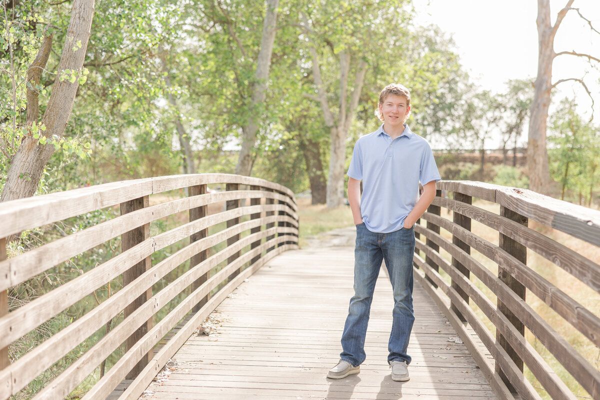 Cade_Senior_2022-79