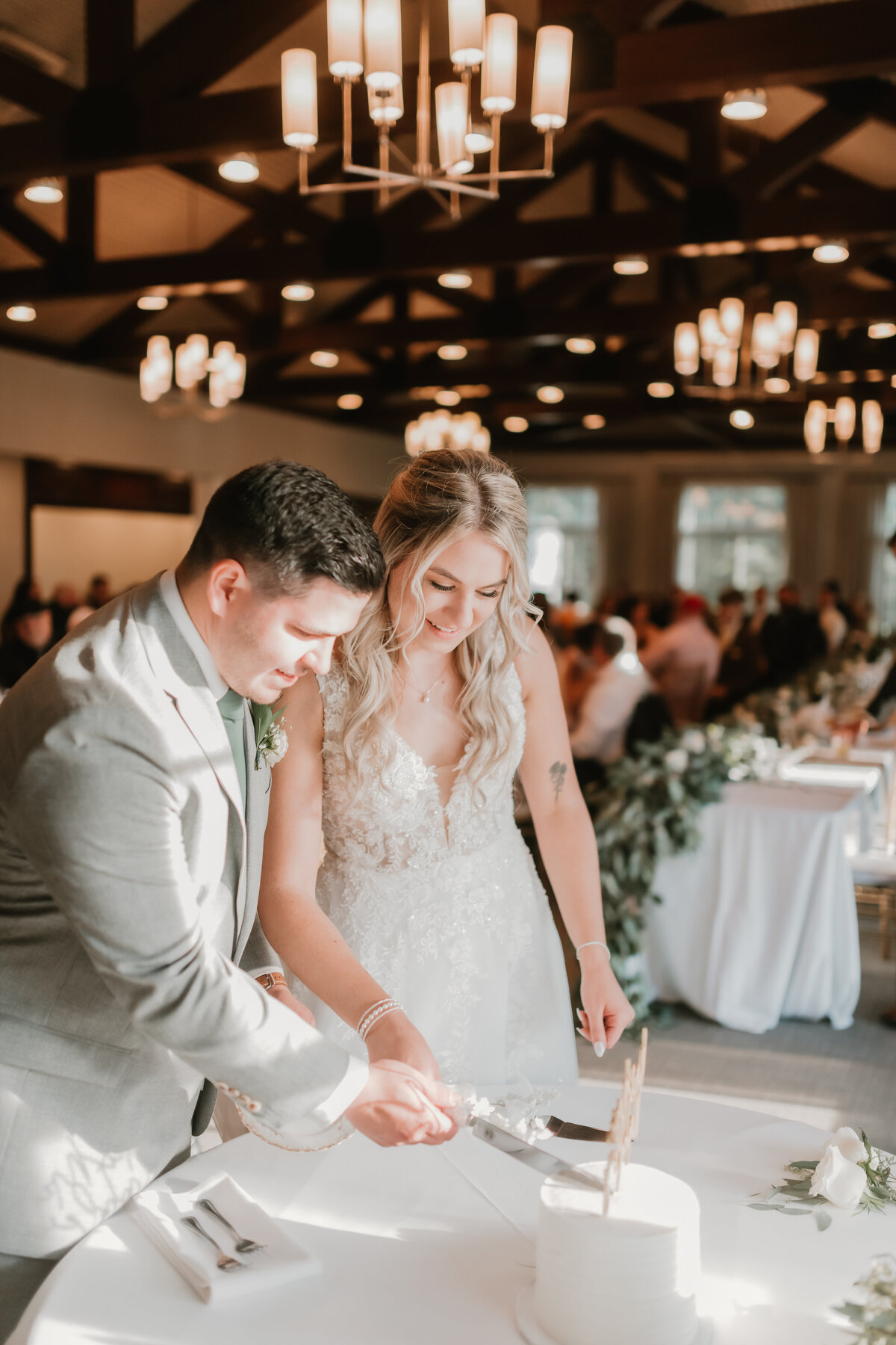 349-Heather and Dustin - Detroit Wedding Photographer - Mariah Kasten Photo