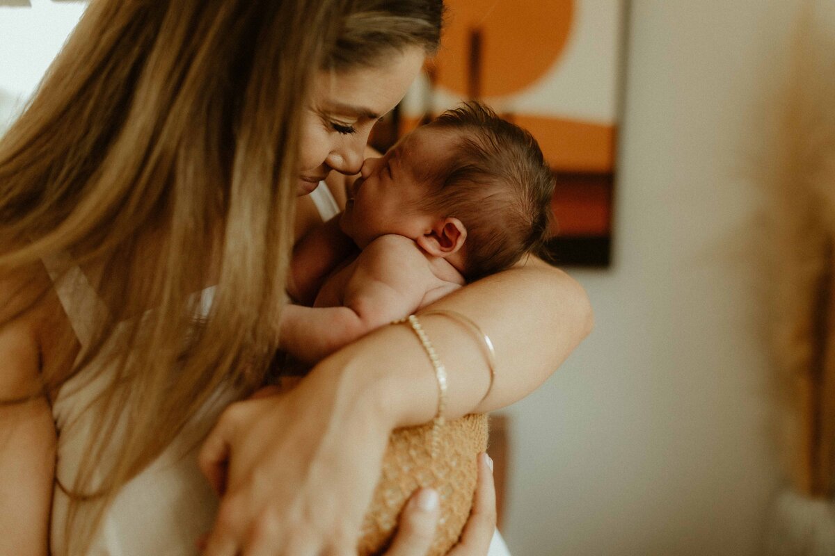 emmawandphotography_bundneena_kurnell_motherhood_sutherlandshirephotographer_cronullaphotographer_motherhood_sydneymotherhoodphotographer_newbornphotographer_familyphotographer_sutherlandshirefamilyphotographer_cronullafamilyphotographer_adventurouscouplesession_cronullanewbornphotographer_sydenycouplephotographer_mindfulphotography_maternityphotographer_cronullamaternityphotographer_sutherlandshirematernityphotographer_travellingphotographer_nambuccaheadsphotographer_manlyphotographer_manlynewbornphotographer_katesutherlandphotography