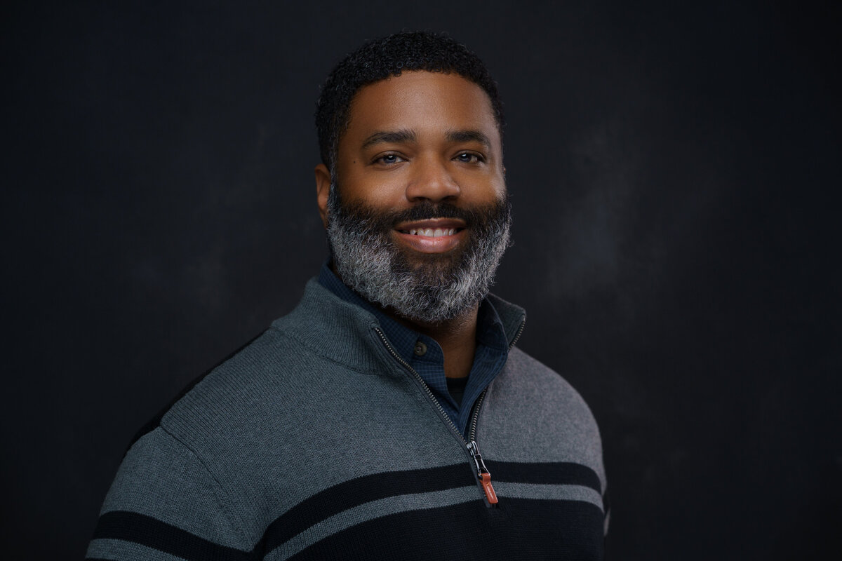 Titus H. Headshots_20251026_1-Edit