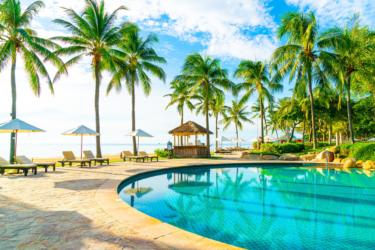 Tropical Hotel Pool Savings Cash back vacation Apex benefits