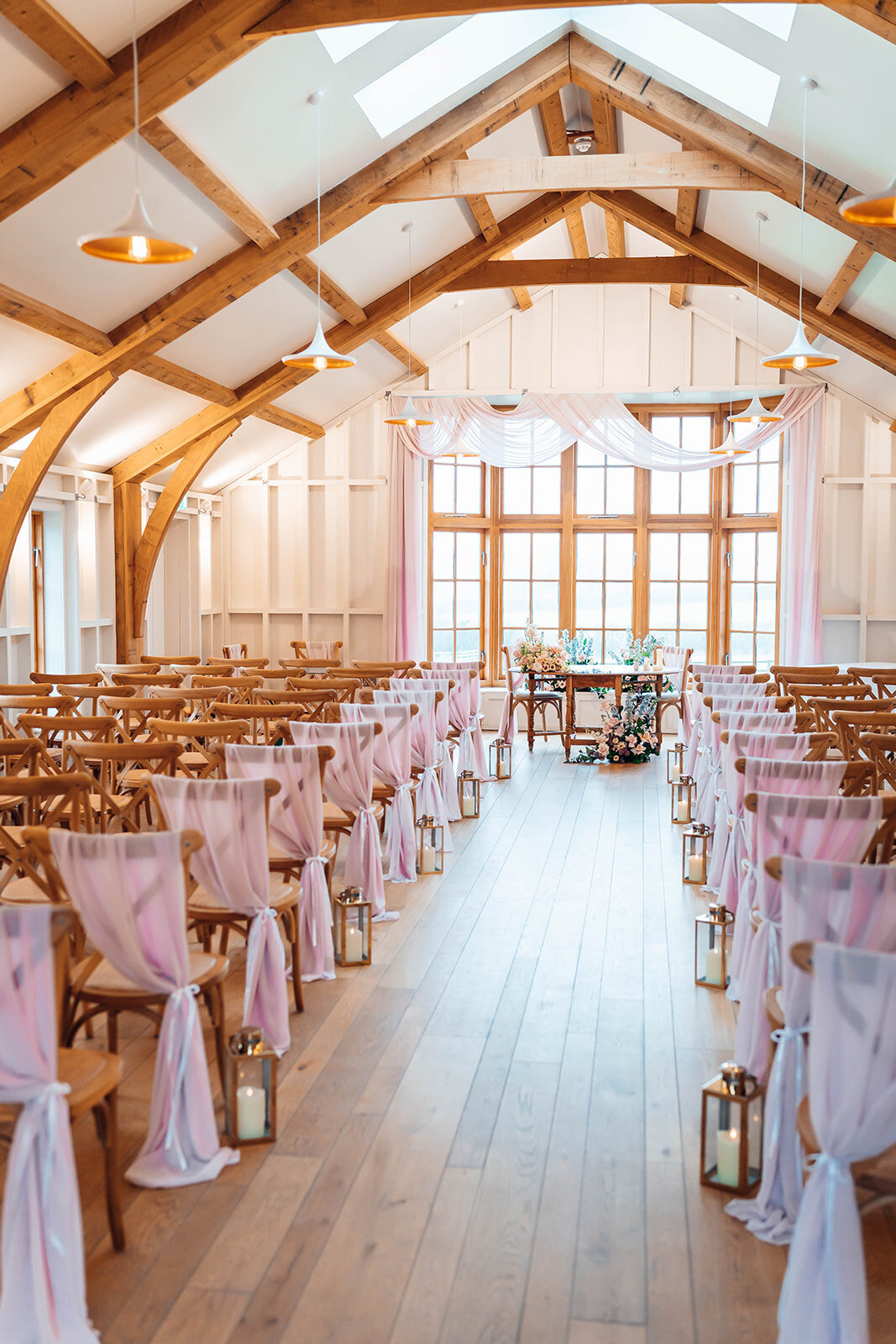 Have you photographed at our wedding venue | Emily Collett, image size:1067x1600