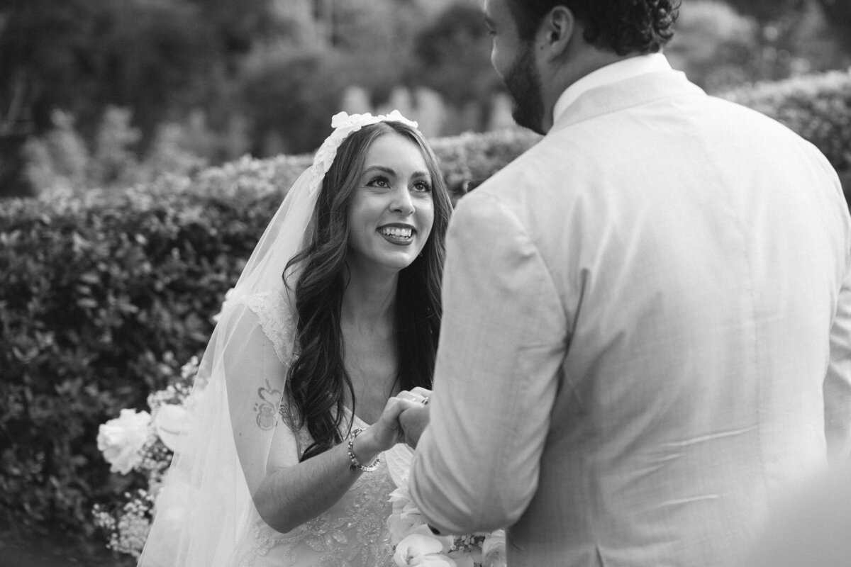 the_chaffins_international_destination_wedding_elopement_photographers_sammie_chaffin_micah_editorial_adventure_photos_travel_tuscany_italy_15