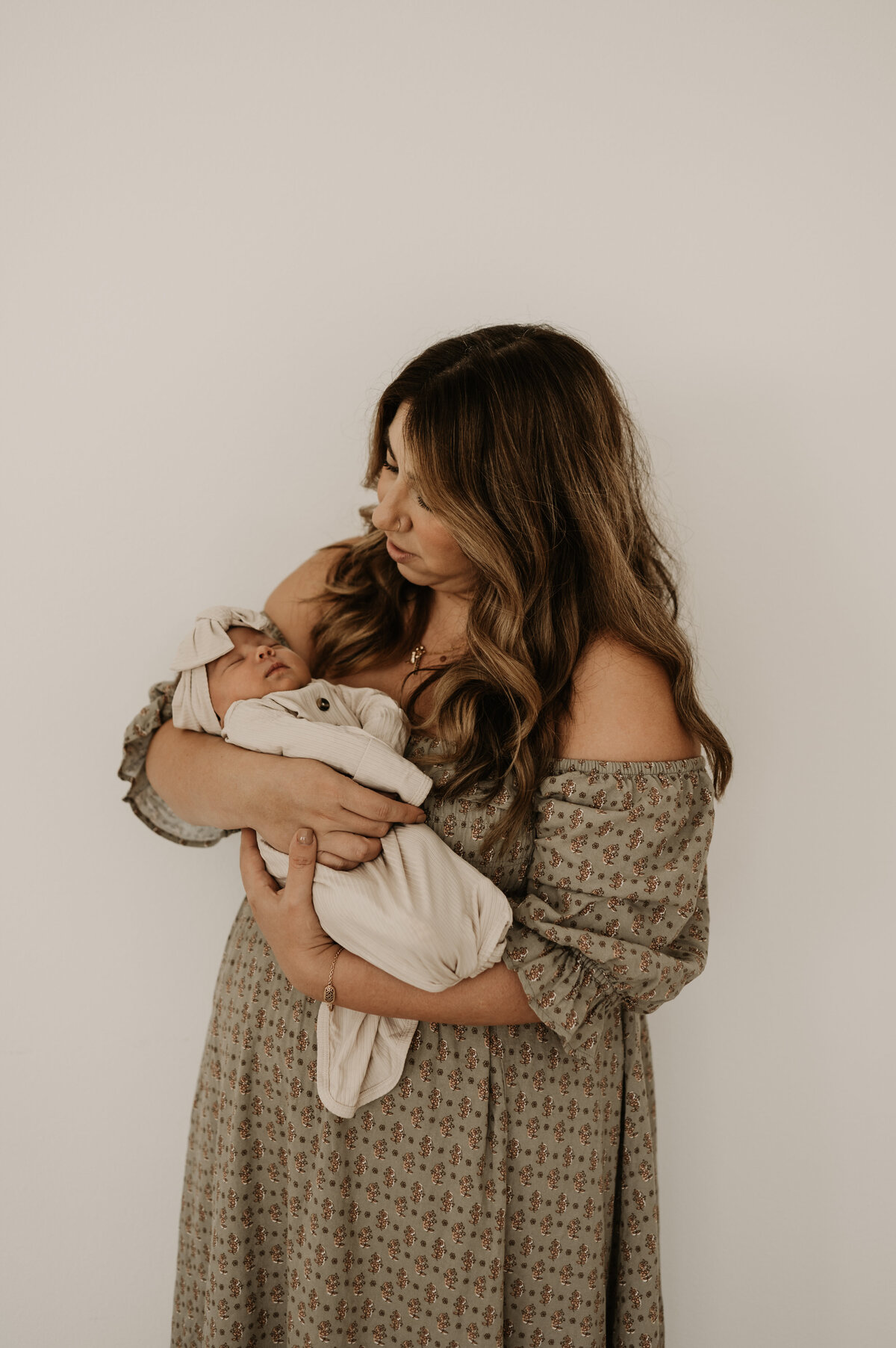 hunter.newborn-24
