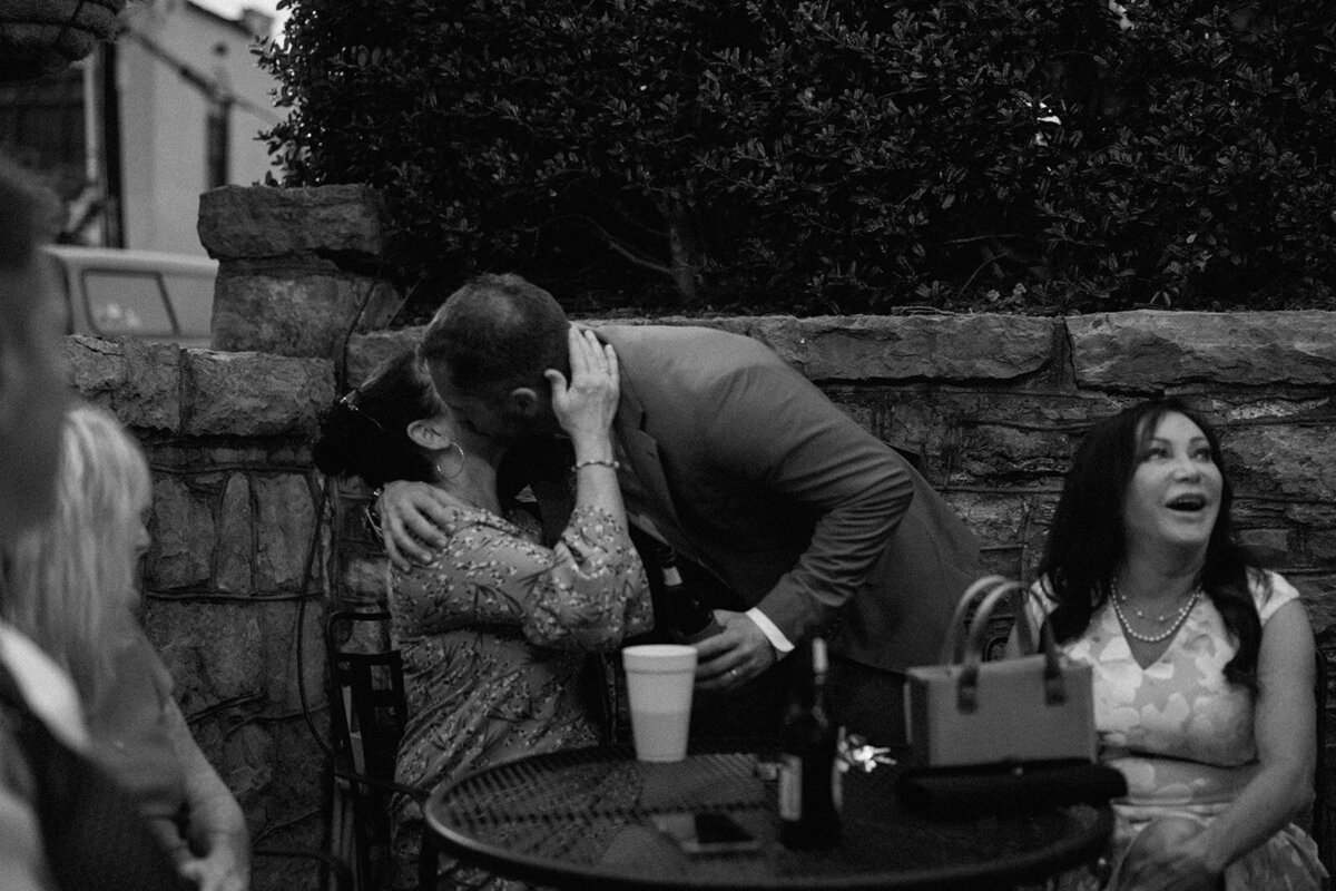 BluffViewArtDistrictWedding_0621