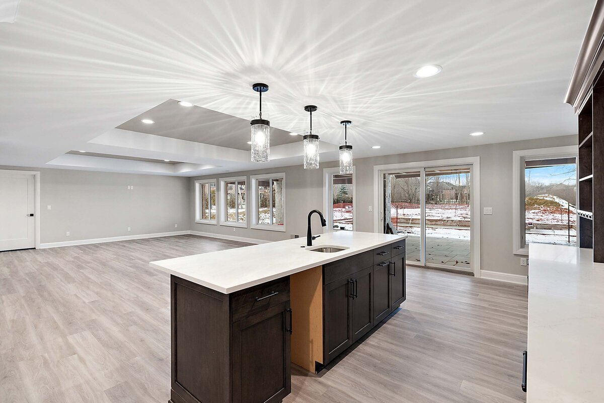 6655 Roseberry Interior-44