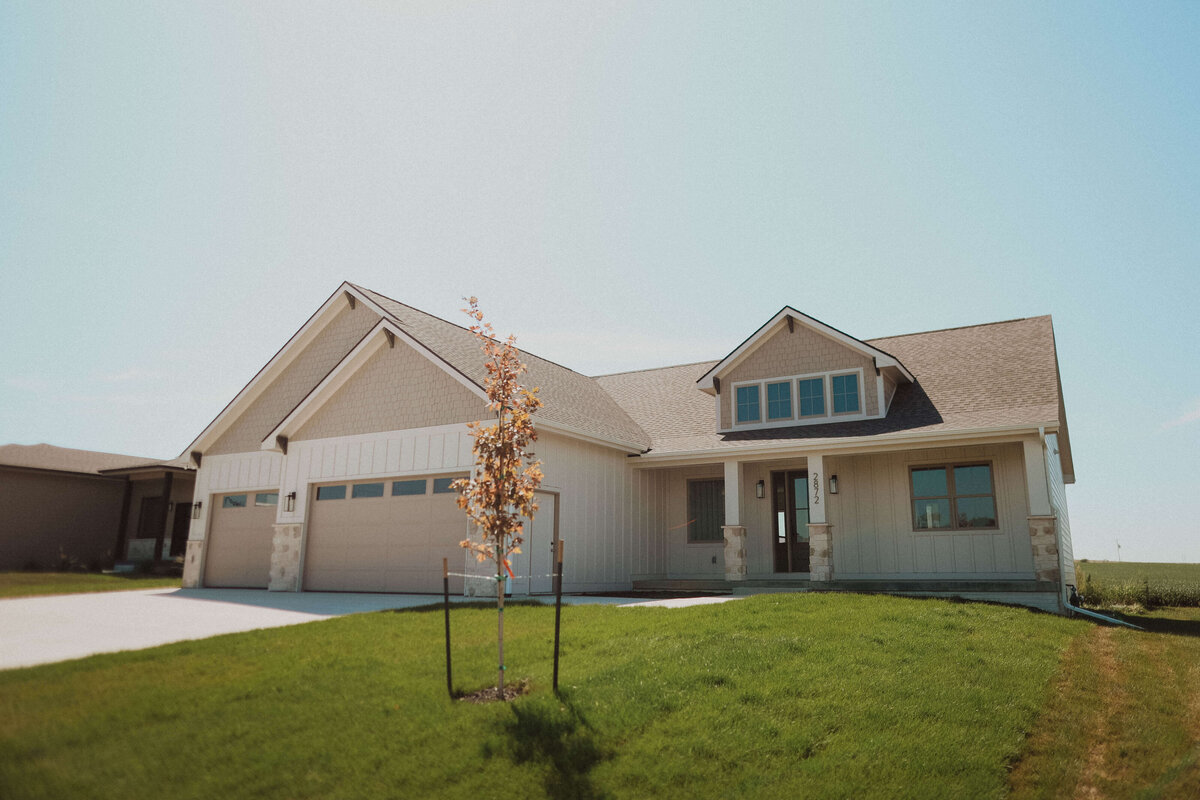 2872-NW-Beechwood-Central-Iowa-Custom-Home-JRL-Builders- (103)