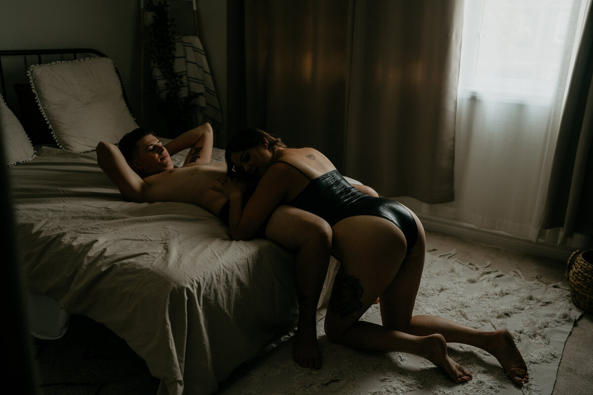 toronto-couples-boudoir-photographer11