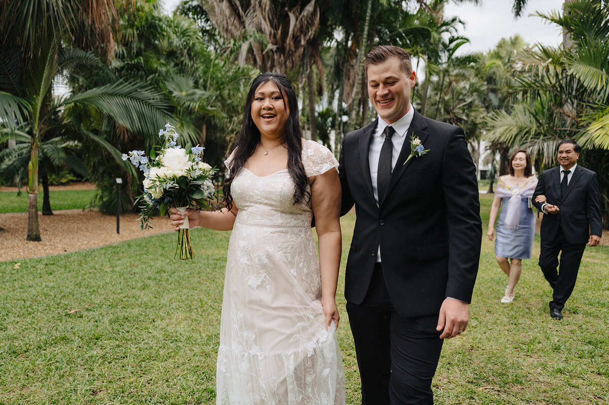mcneile-photo-elope-tampa-chantilly-chic-celebrations-gizella-kopsick-park-15