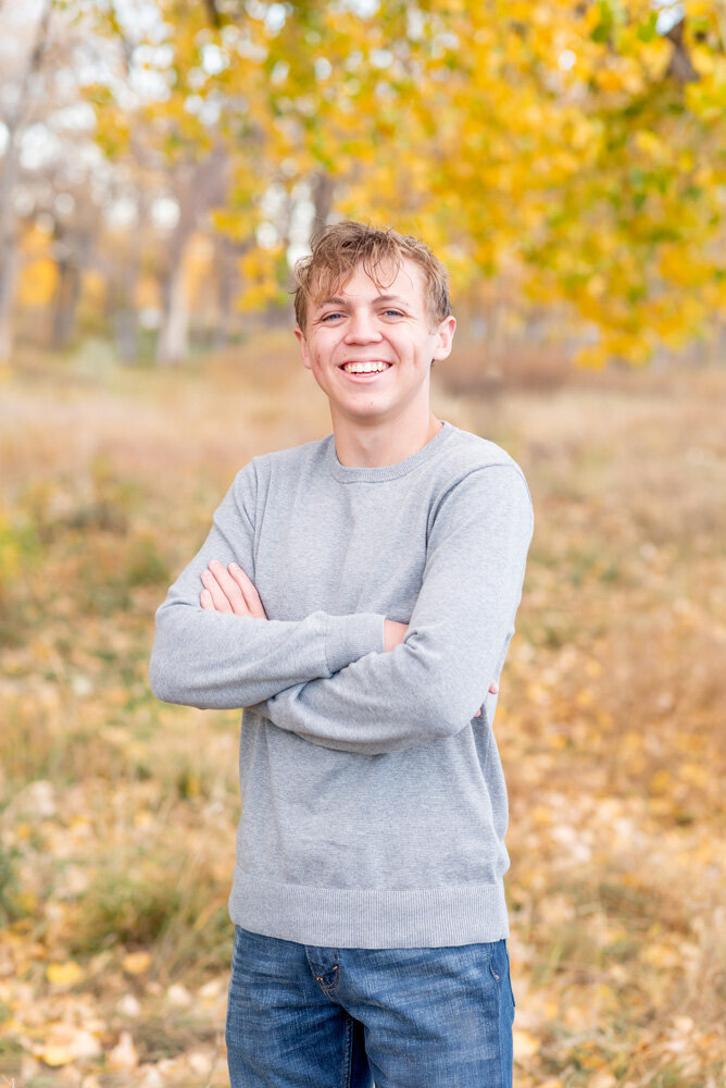 high-school-senior-boy-outdoor-fall-colors-littleton