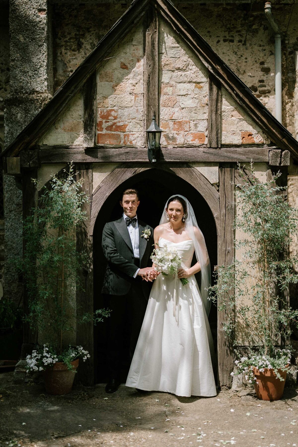 Suffolk Marquee Wedding Photographer - Emily and Max - Laura Williams Photography - WEB - 45