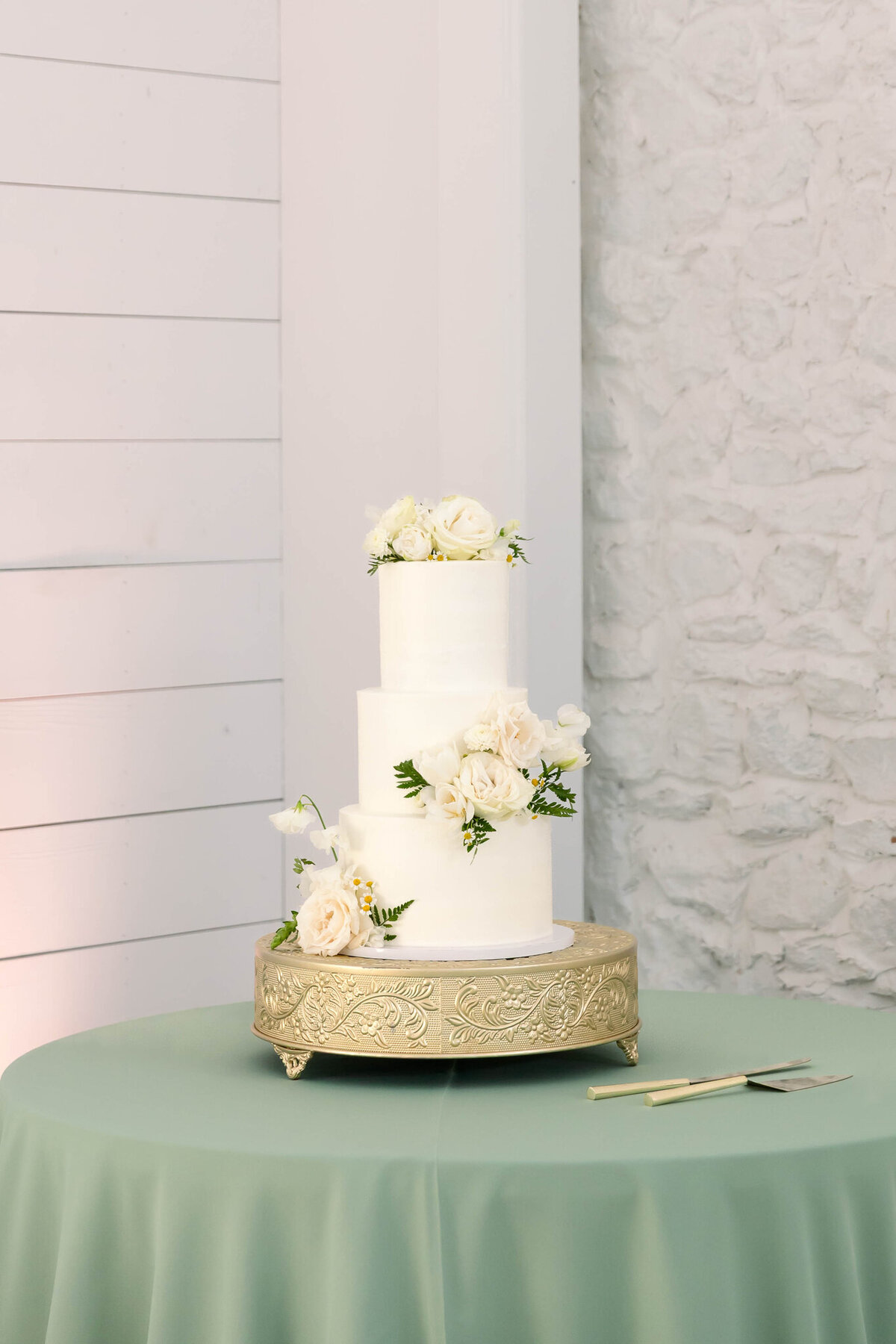 The Elegant Wedding Co._Sutton and Caden_Reception Decor-17_(2048)