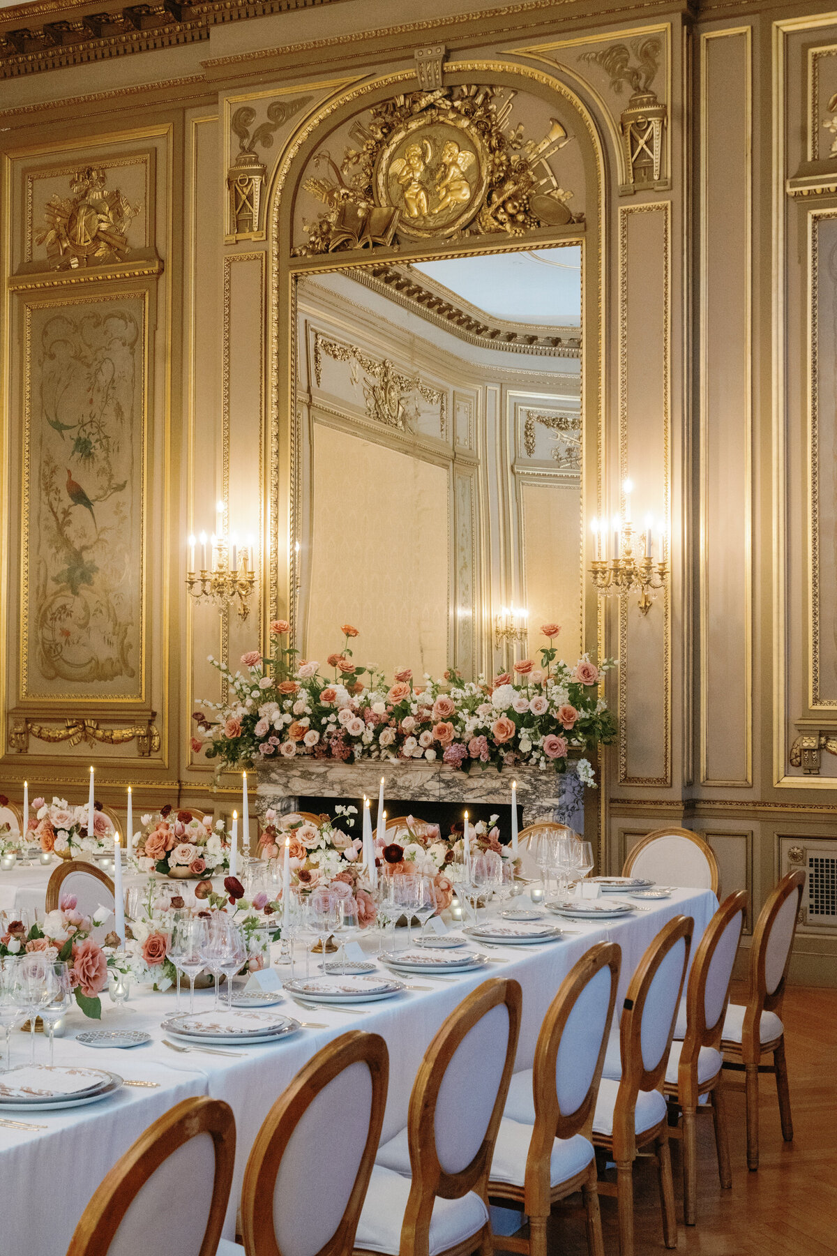 perry-belmont-house-wedding-grand-salon-fall-dinner-design