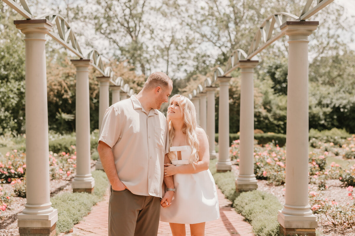 Alexa & Jacob - Mariah Kasten Photo - Detroit Wedding Photographer - -5