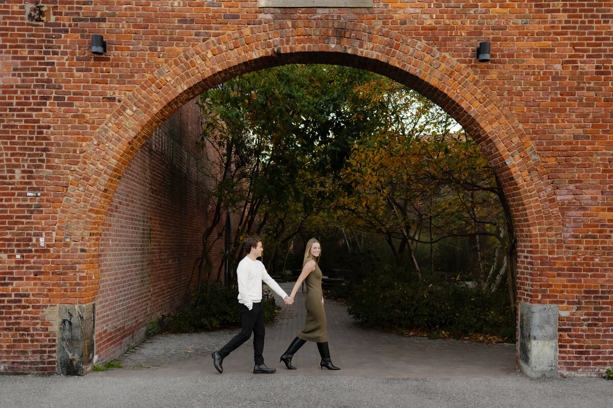 Brooklyn Bridge Engagement Photos 65