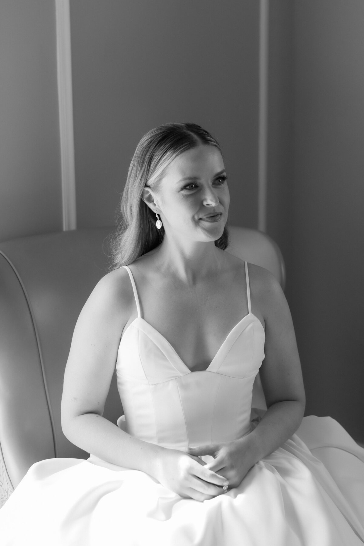 MeghanHemstra-Romantic-Hatley-Castle-Wedding-6