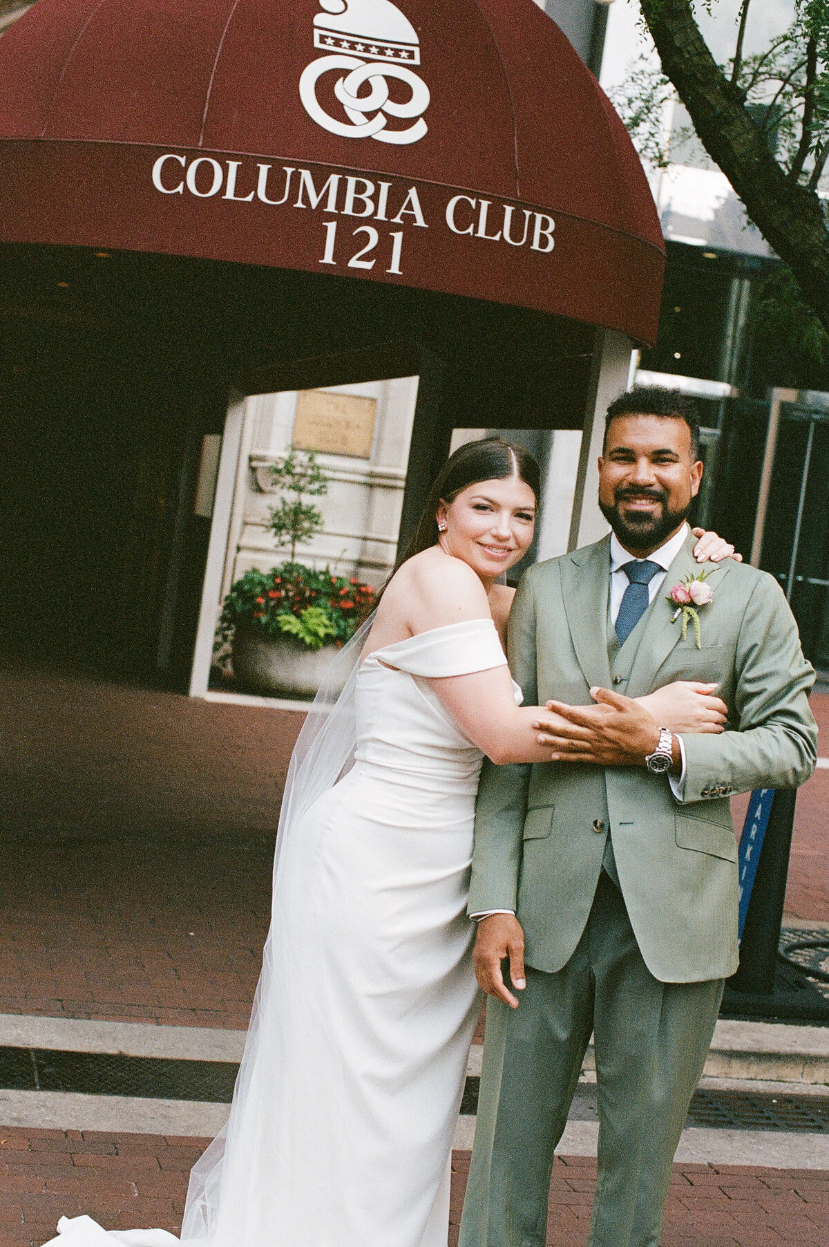 Bride & Groom-163
