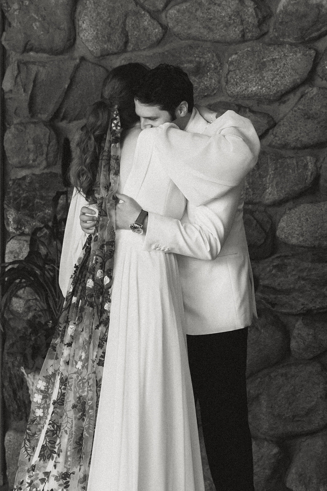Katie+Justin_WillowdaleEstate-FirstLook-17_websize