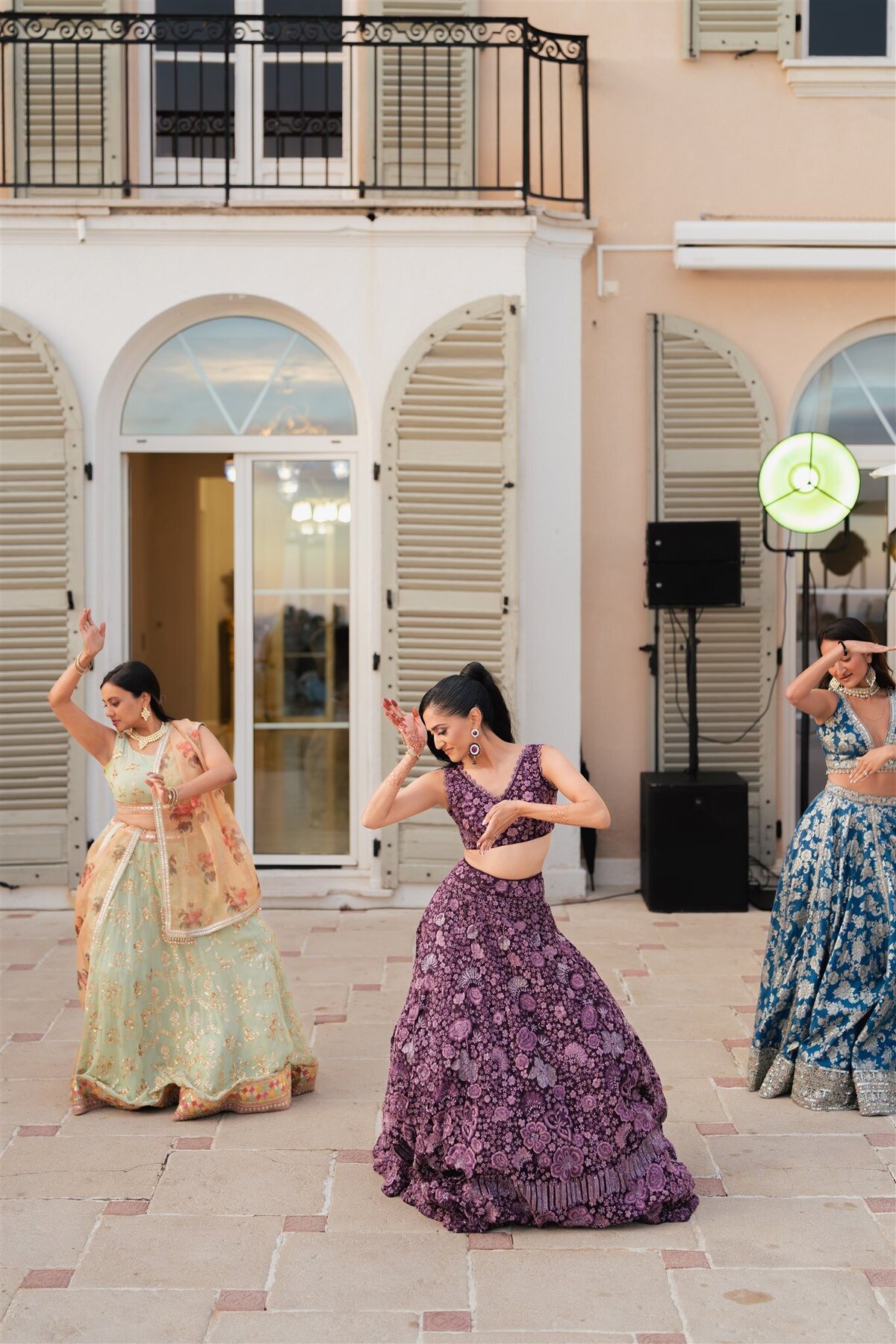 0038_C&A_WEL02_01945