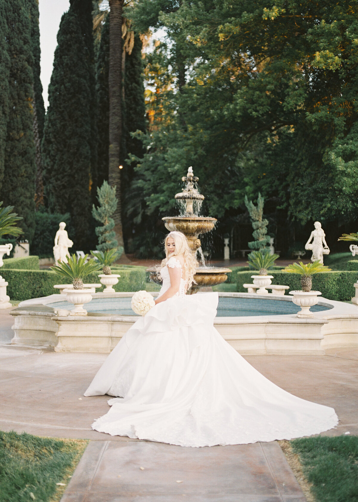 Grand_Island_Mansion_Film_Wedding_Pictures-06