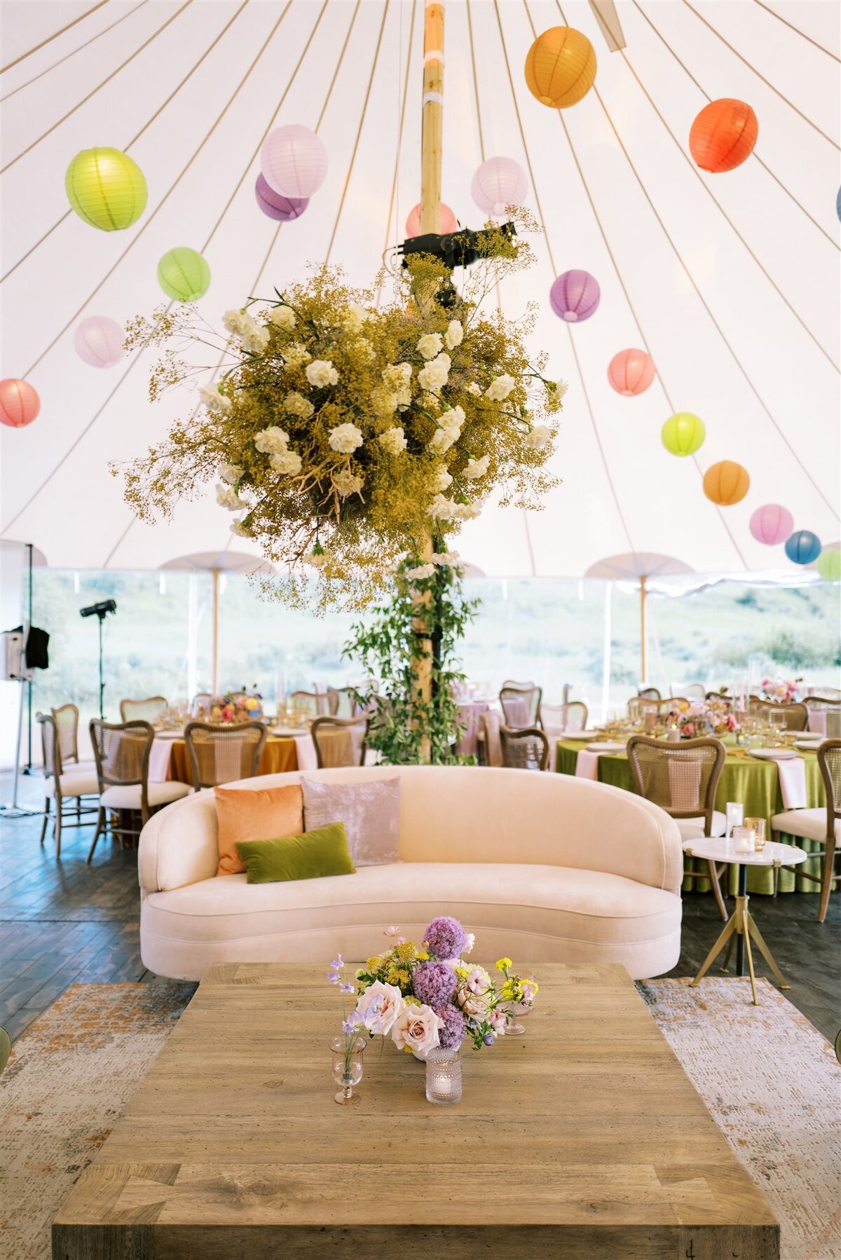 Colorado-wedding-planner-ranch-wedding-decor-whimsical-design