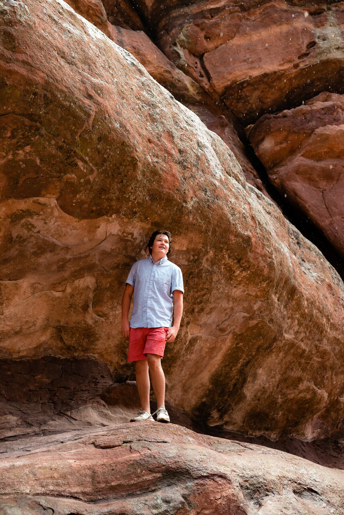 High school senior climbed up colorado rock for professional photo shoot senior year
