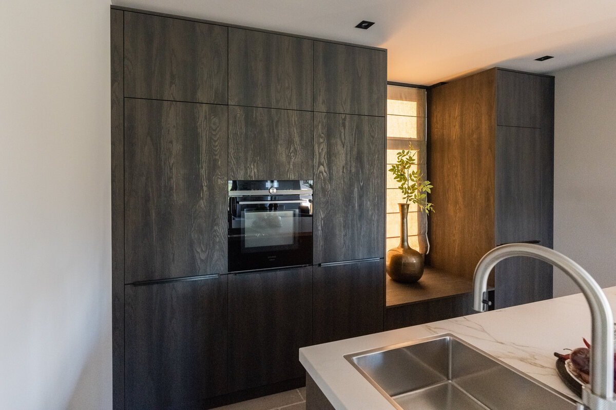 Keuken en interieur donker modern marmer (13)