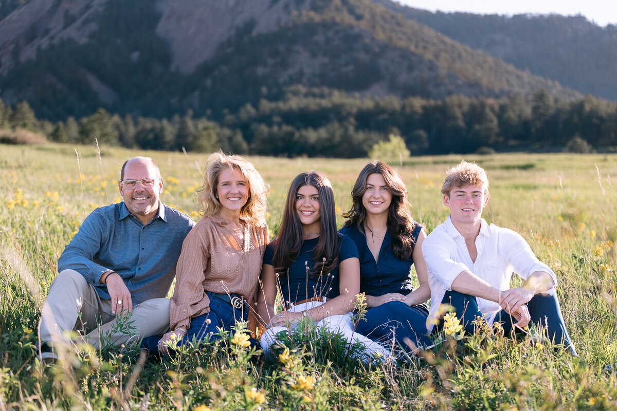 Timeless-family-portrait-Boulder-Colorado