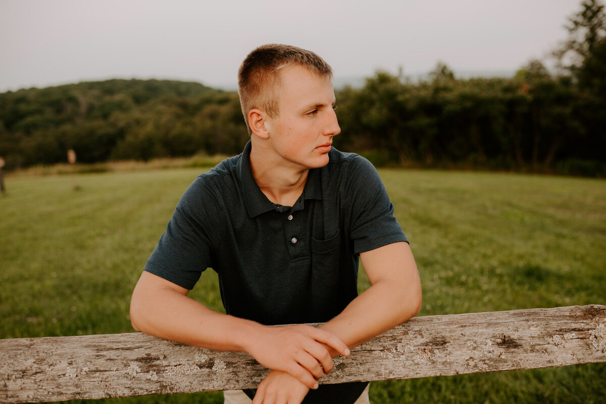 TOCAPTUREAMOMENTLLC-131