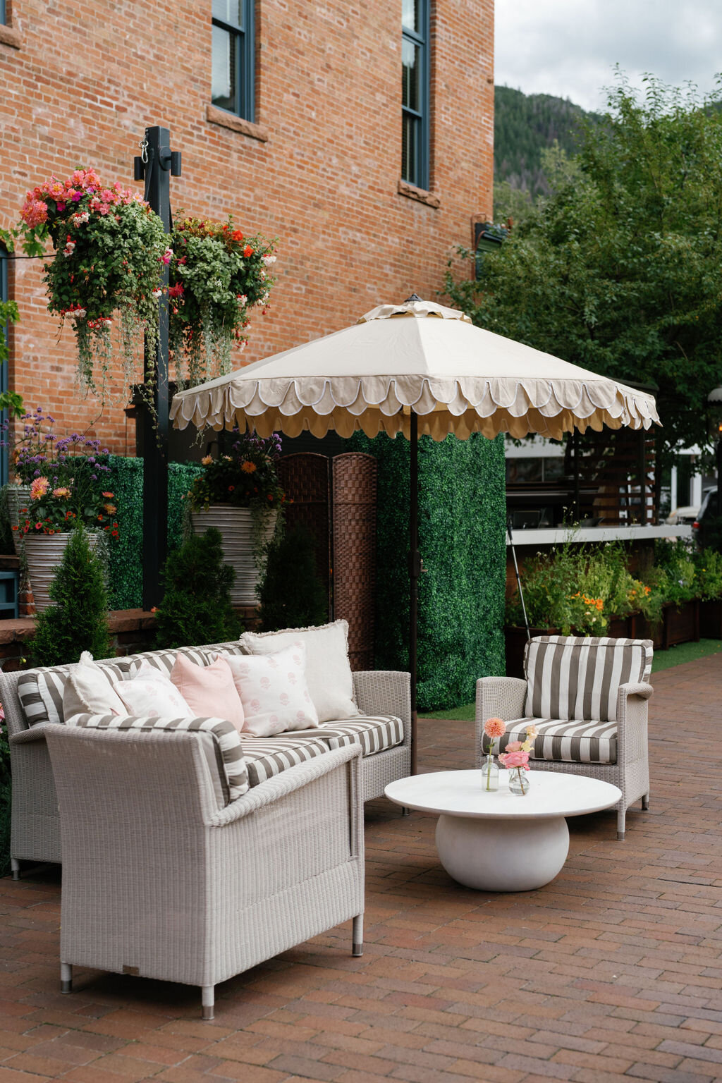 House of WIlde Rentals - Colorado 9
