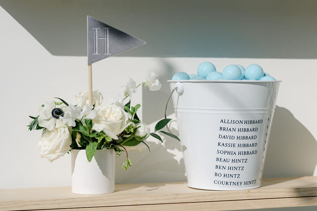cocktail arrangement, golf balls, seating chart, 