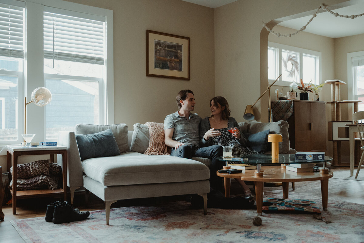 cozy-spring-des-moines-iowa-engagement07