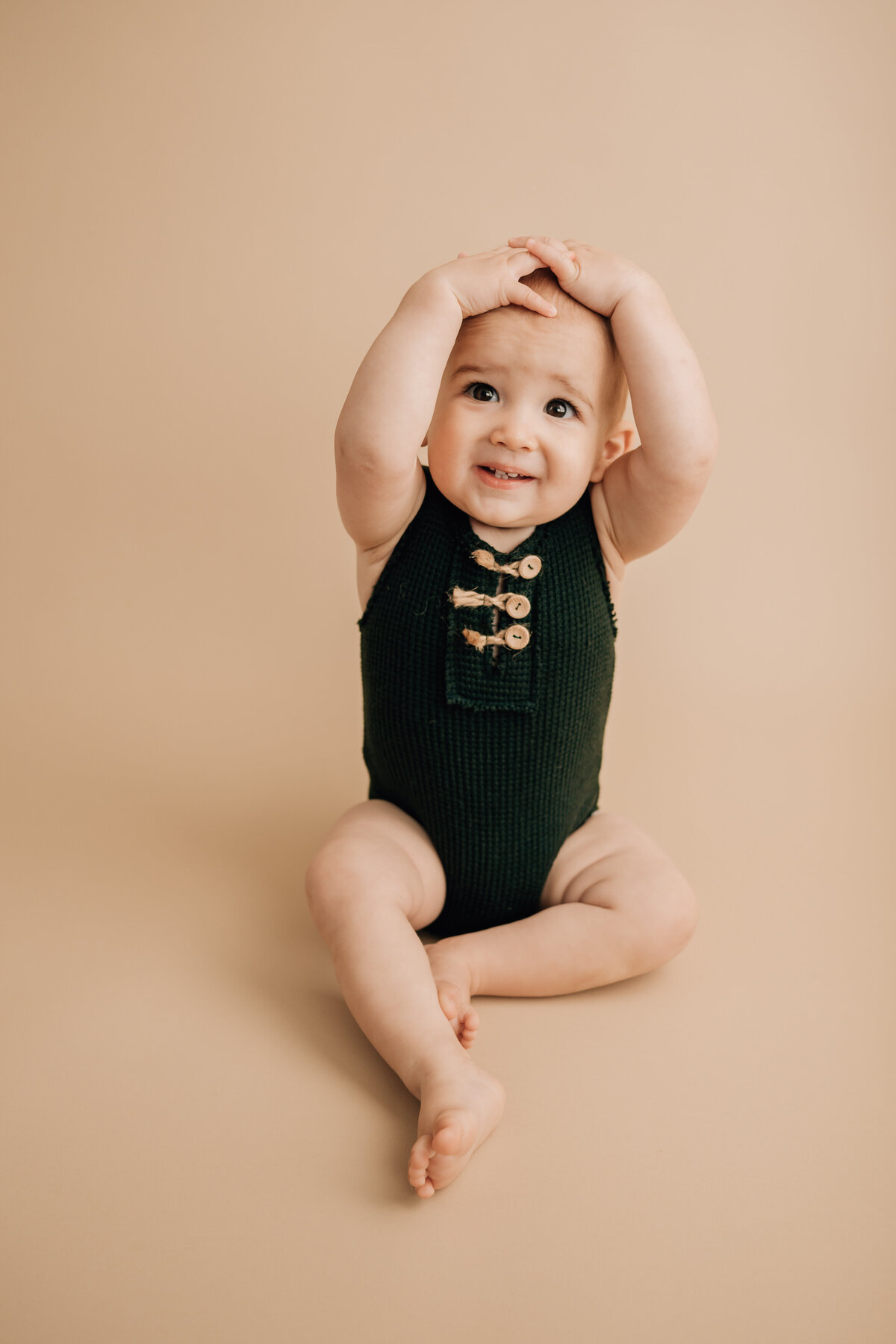 Canton CT Cake Smash Photographer | Connecticut First Birthday Photography-1