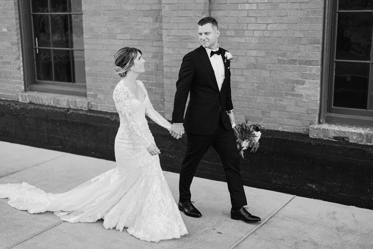 Kristen Weaver Photography Orlando Florida Destination Photographer Worldwide Wedding Editorial Fashion Inspired Clean Film KWP -0820