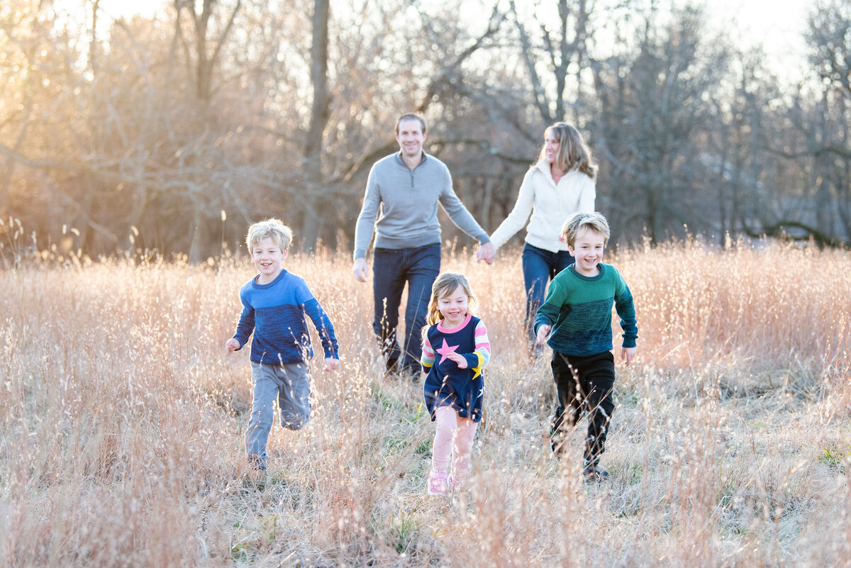 Family-Outdoor-Nature-Rye-New-York-Sunset-Westchester-Photographer-005