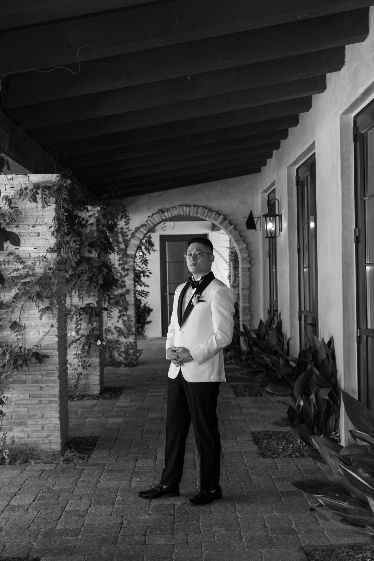 SANDIEGOWEDDINGPHOTOGRAPHER-09360-Copy1
