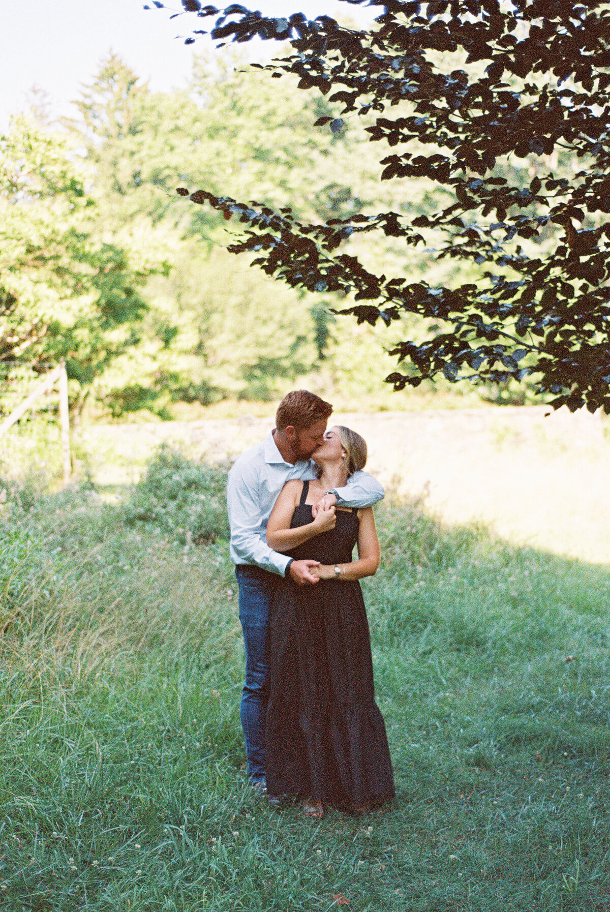 Lisa-Blanche-Photography-Lauren&Connor-FILM-42