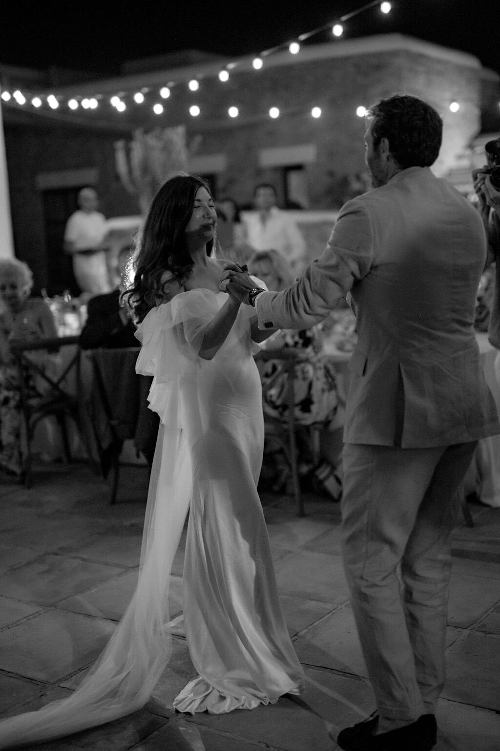 Dancing_Ibiza_Wedding_Photo-12