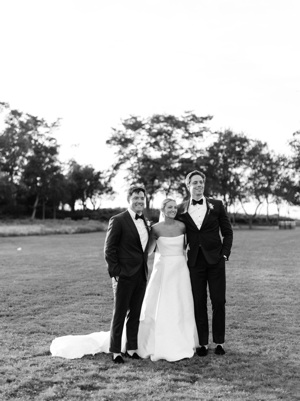 kontakosta-winery-long-island-wedding-photographer-49