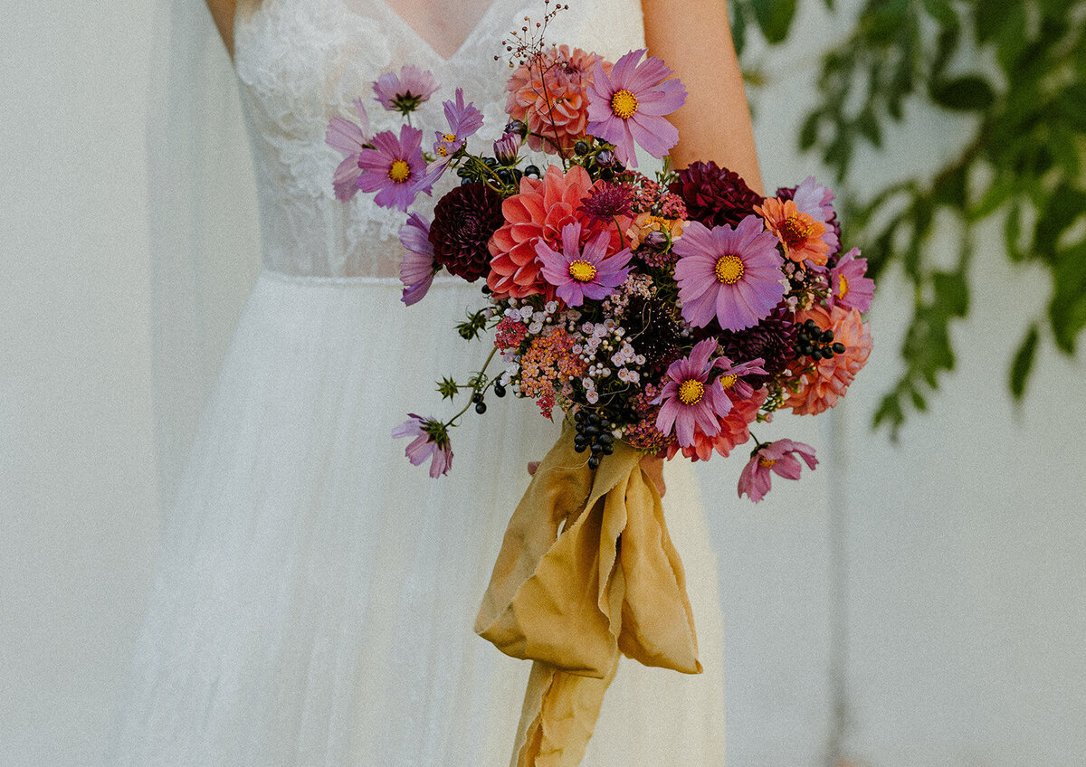 taylor-and-lucas-idaho-farm-luxury-styled-shoot-emily-battles-photography-227