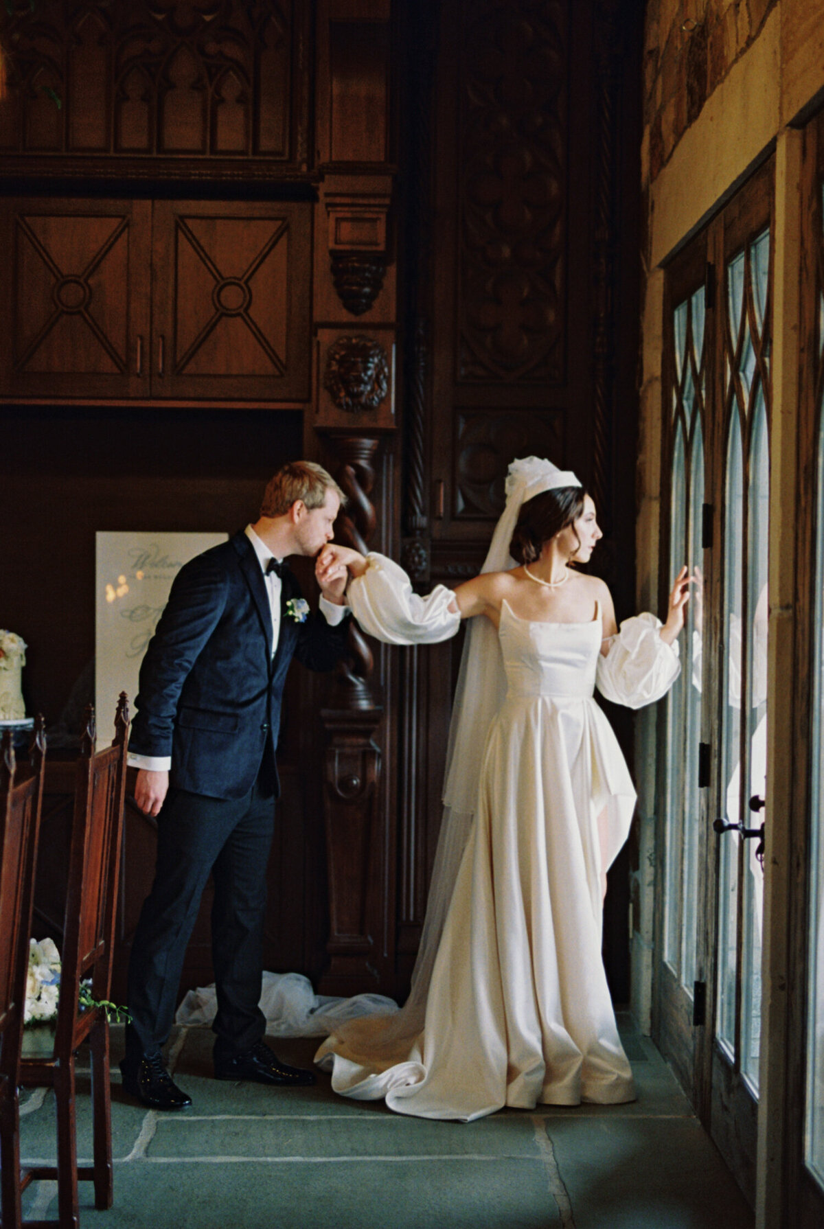 chateau de lis oregon wedding-85